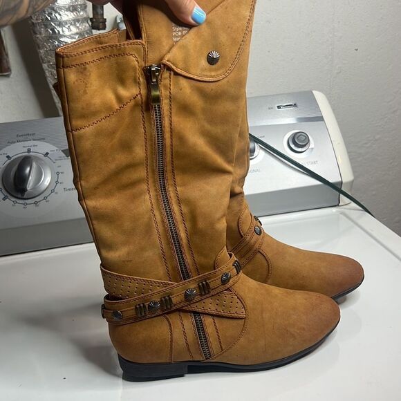 Chaser Fall Boots - Picture 9 of 9